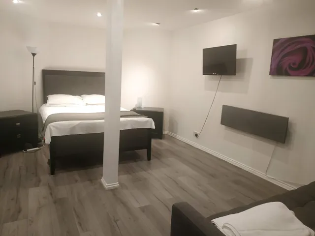 Glasgow Hampden Garden Flat