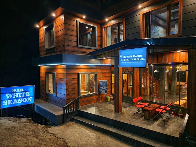 The White Season Residency - Narkanda