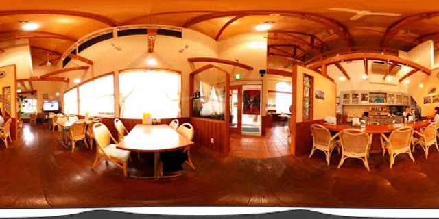 カフェ＆ベーカリー Tiara