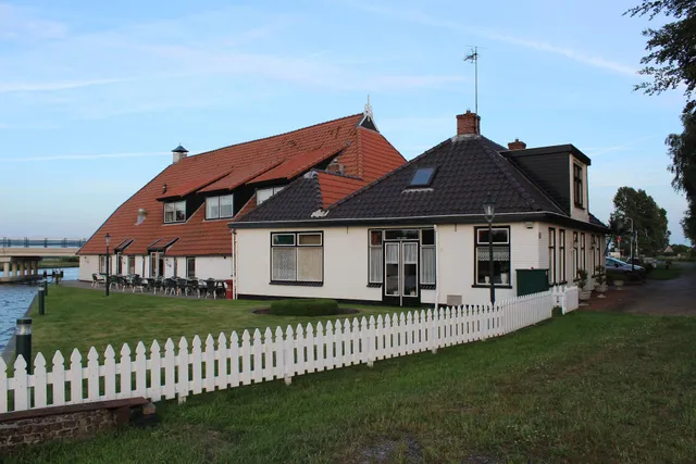 Hotel Het Tjeukemeer