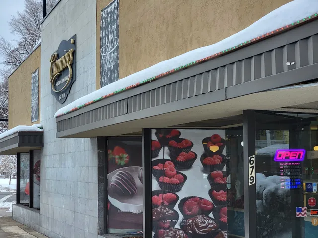 Cummings Studio Chocolates