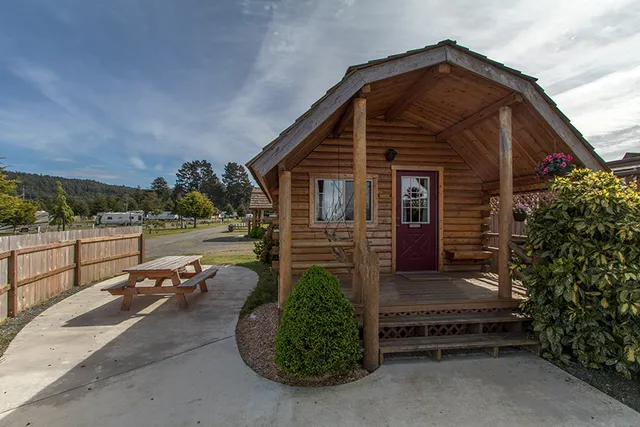 Redwood Coast Cabins and RV Resort