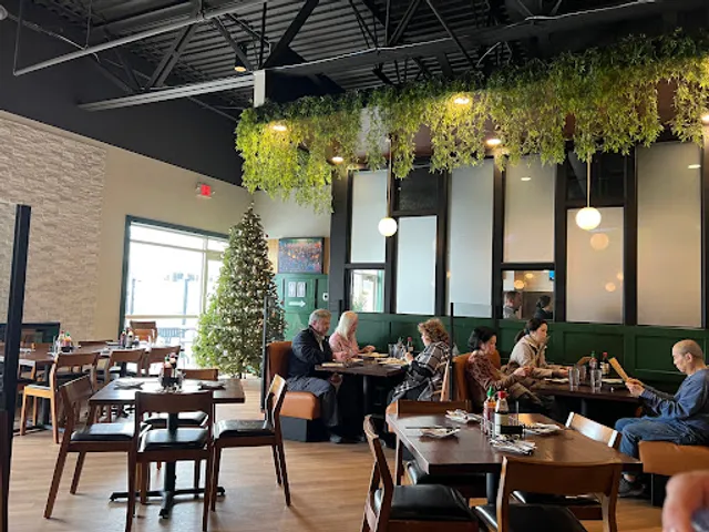 Pho Fusion & Bar Vietnamese and Thai Kitchen