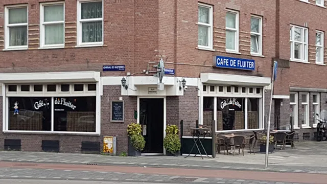 Café De Fluiter