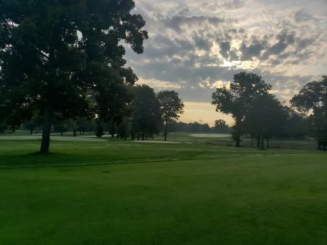 Raritan Valley Country Club