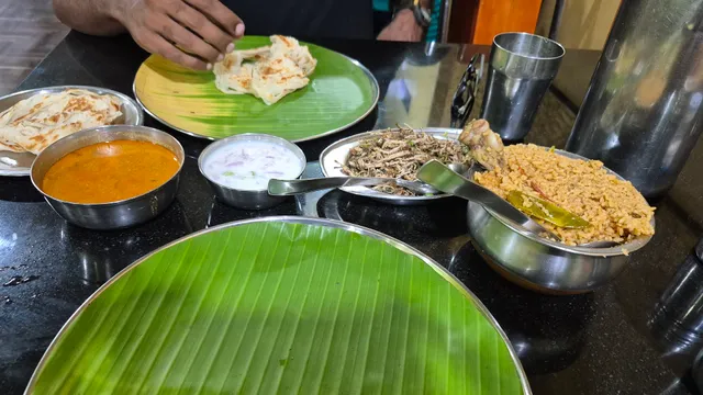 Burma Bhai Hotel Chicken Choice