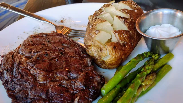 White Buffalo Grille @ The Lodge Casino (Must be 21+)