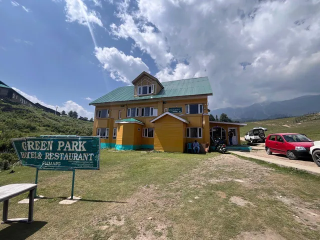 Green Park Hotel & Restaurant