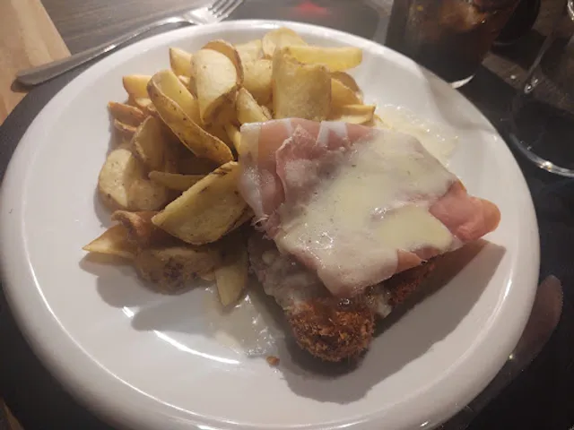 Pizzeria Osteria Portici