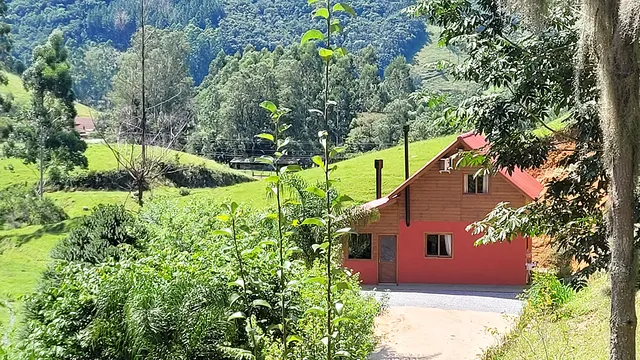 Chalés Recanto dos Sabiás em São Bonifácio - SC