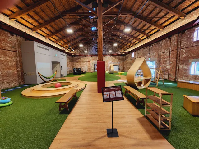 S BRICK 旧鐘紡工場跡赤レンガ倉庫