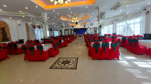 Nhà hàng Cung Hỷ