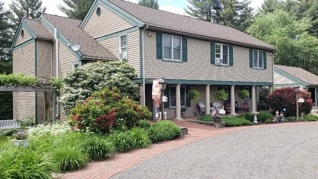 Paper Mill Pines Bed and Breakfast