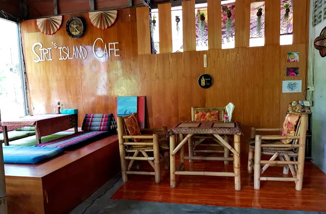 Siri’s Island Café