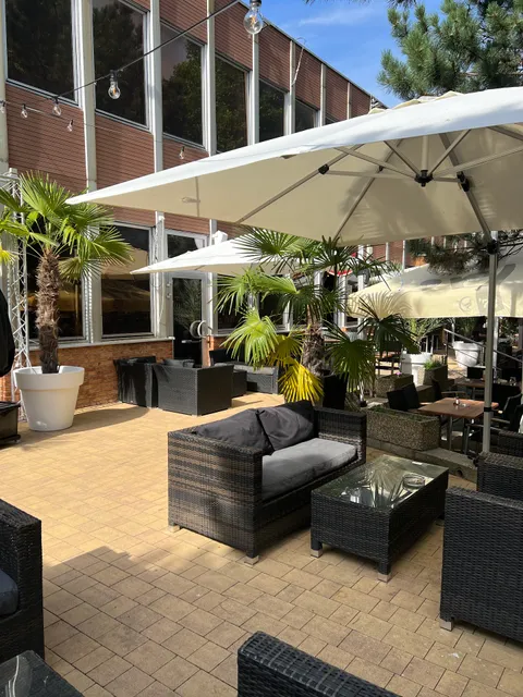 Planétka Restaurant & Bar