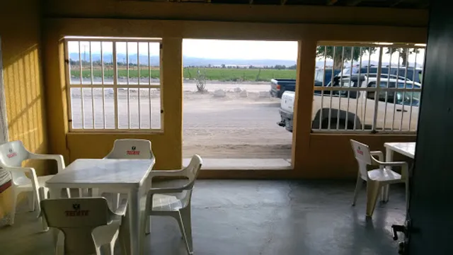 Restaurant El Sinaloense