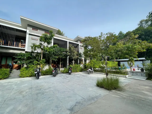 The Zohan Resort & Villa