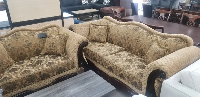 Hollywood Furniture Gallery