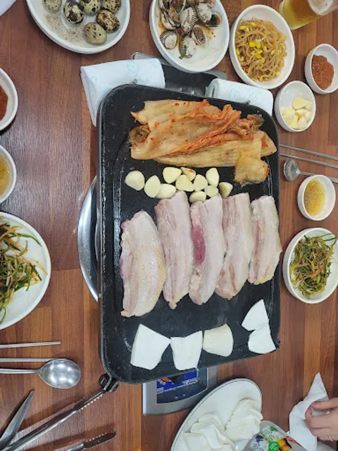 충북옥돌생고기