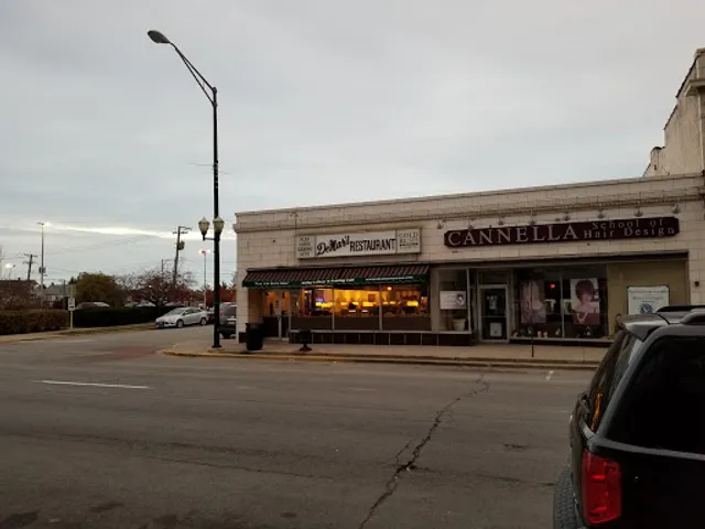 De Mar's Family Restaurant