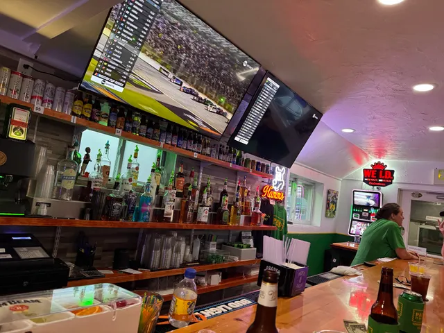 Wright Place Bar & Grill