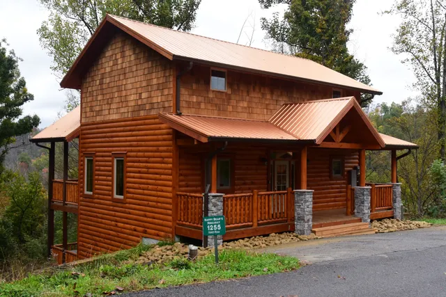 Happy Bear's Hideaway