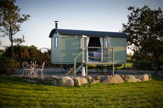 Brook Cottage Shepherd Huts