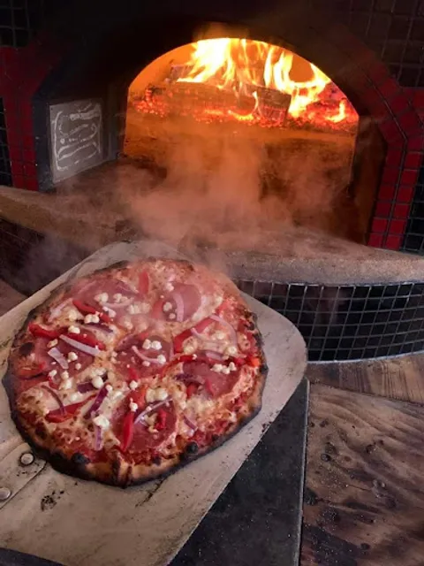 Fire on the Mountain wood fired pizza