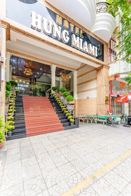 Khách Sạn Hùng Miami Luxury Hotel
