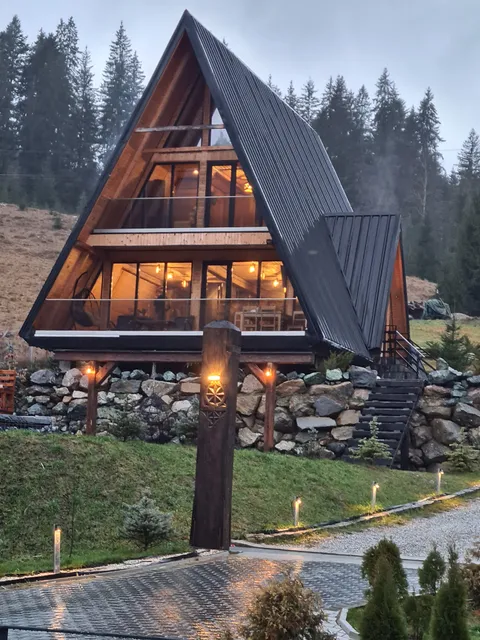 Valea Putnei Residence