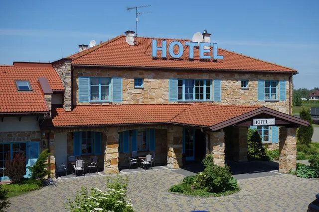 Cyprus. Hotel- nocleg, restauracja, wesela