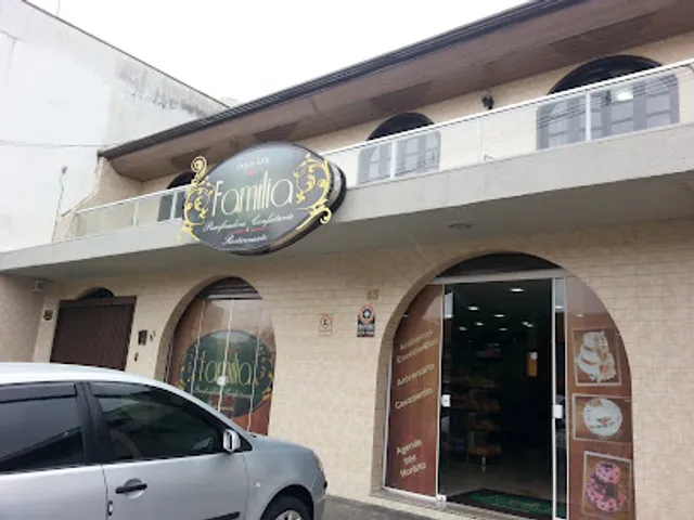 Panificadora e Confeitaria Família