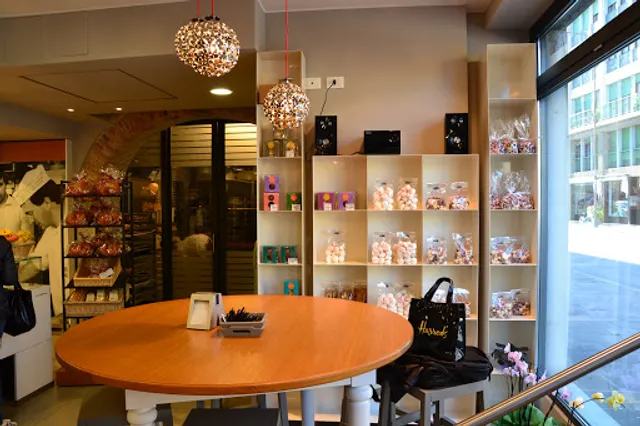 PURINAN Unconventional Bakery