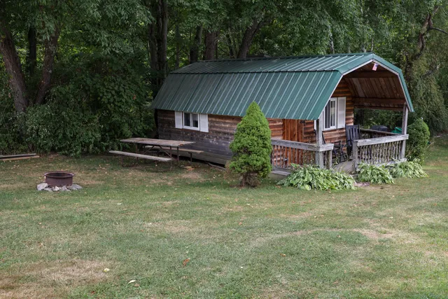 Country Roads Campground