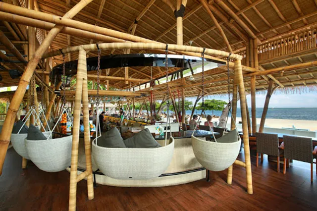 Bamboo Beach Bar & Lounge