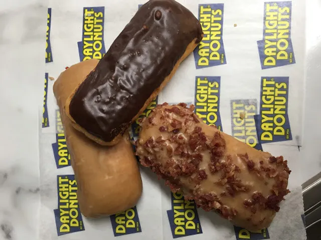 Daylight Donuts