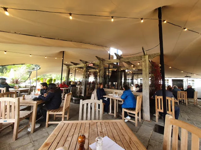 The Pheasant at Buckland