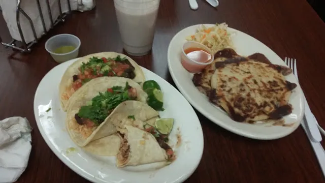 Emmanuel's Bakery and Taqueria