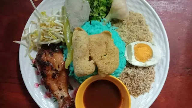 Kedai Nasi Kerabu Chekok