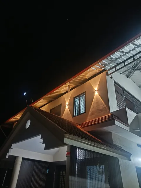 SUVARNA TOURIST HOME