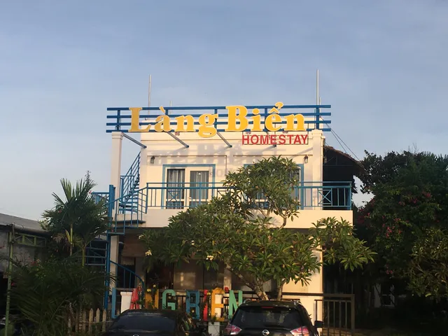 Làng Biển Homestay