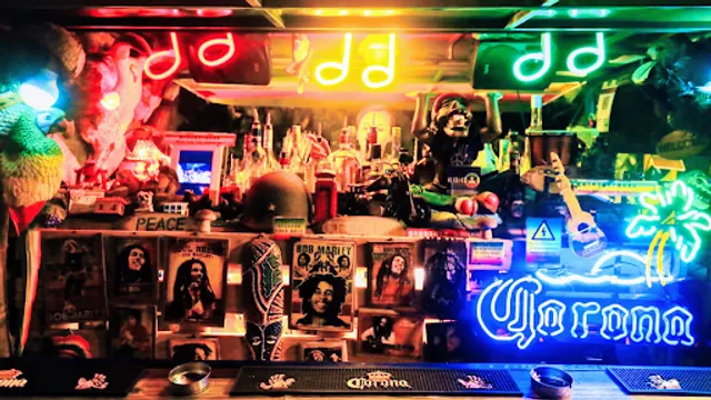 Alex Reggae Bar 雷鬼燒烤(暫未固定公休·可先來電查詢;營業時間依現場為主）