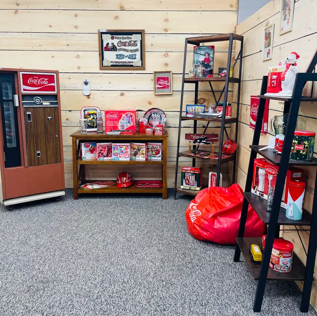 Twisted Sisters Marketplace