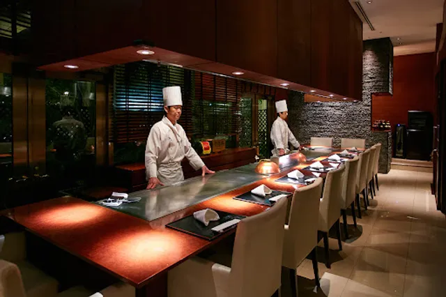 鉄板焼 甚 Teppanyaki Jin