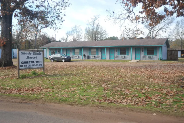Shady Glade Resort