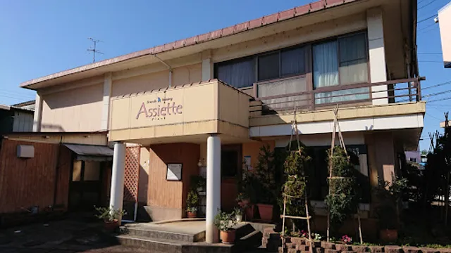 French Dining Assiette（アシェット）