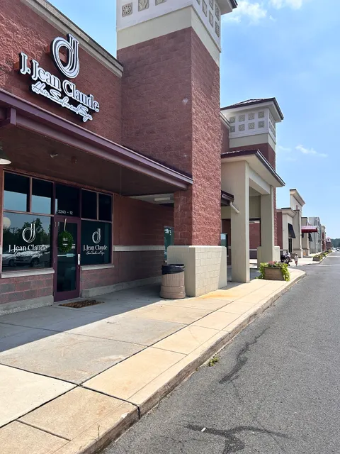 J. Jean Claude Hair Salon & Spa