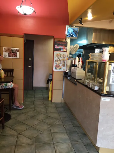 Louie's Chicken Cafe