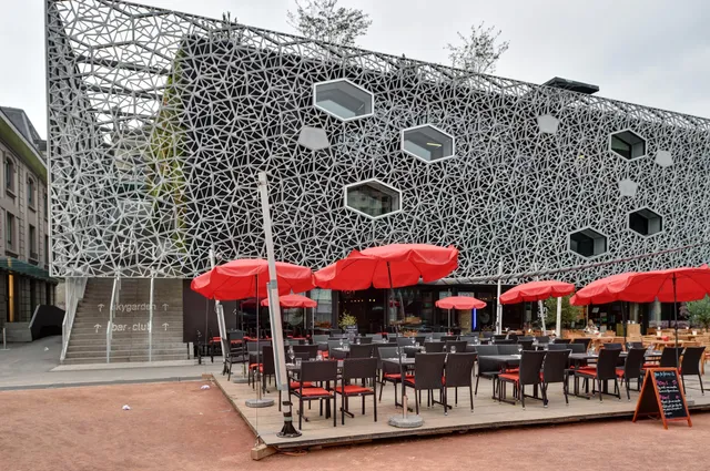 Tao Bar & Asian Restaurant