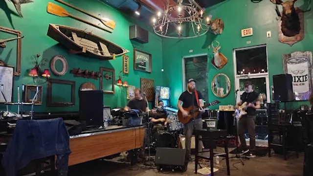 Pirogue's Whiskey Bayou